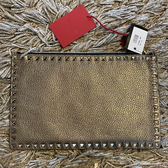 VALENTINO Metallic Rockstud Pouch/Clutch - Picture 9 of 9